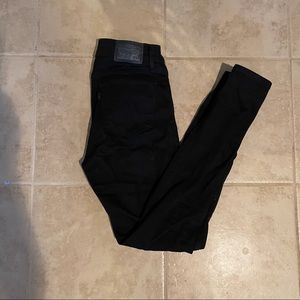 Levi’s 701 super skinny Jean
